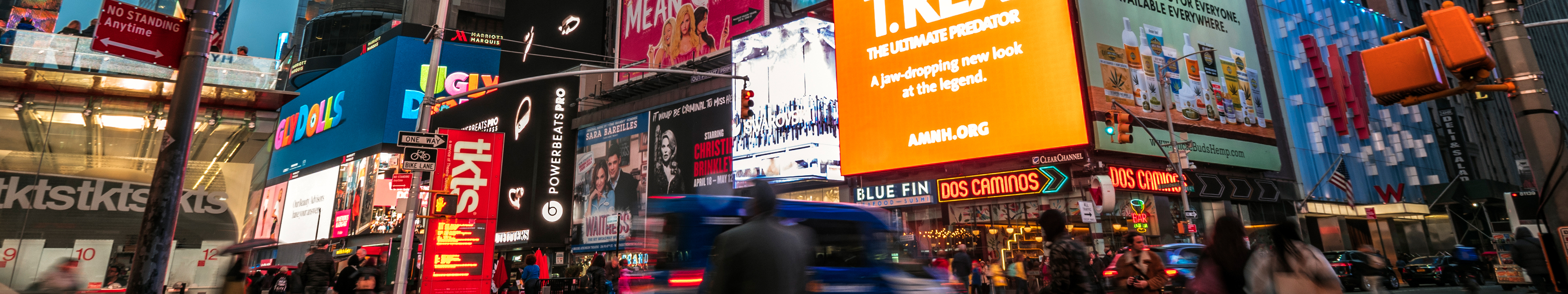 Billboards am Time Square bei Nacht