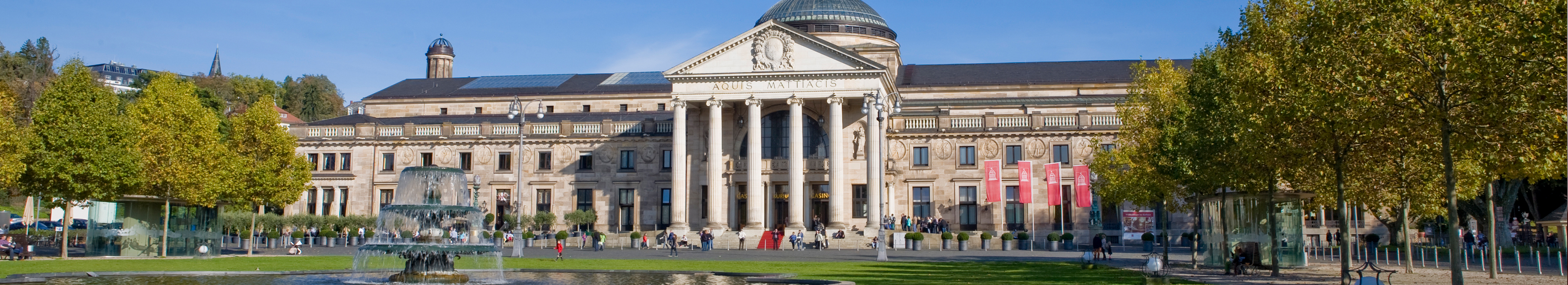 Frontalansicht vom Kulturhaus Wiesbaden.